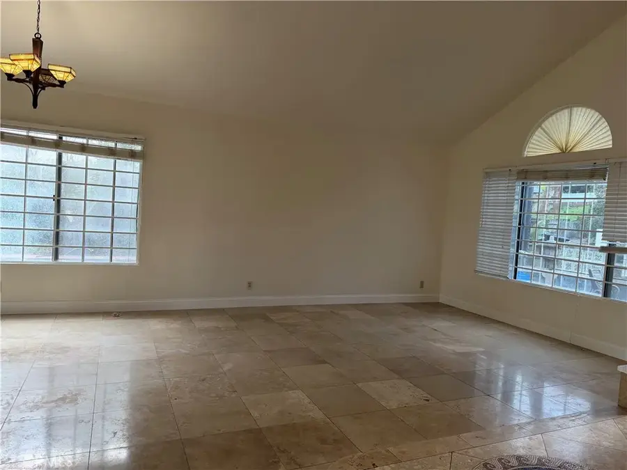 2421 Mangular, Corona, CA 92882 - #3