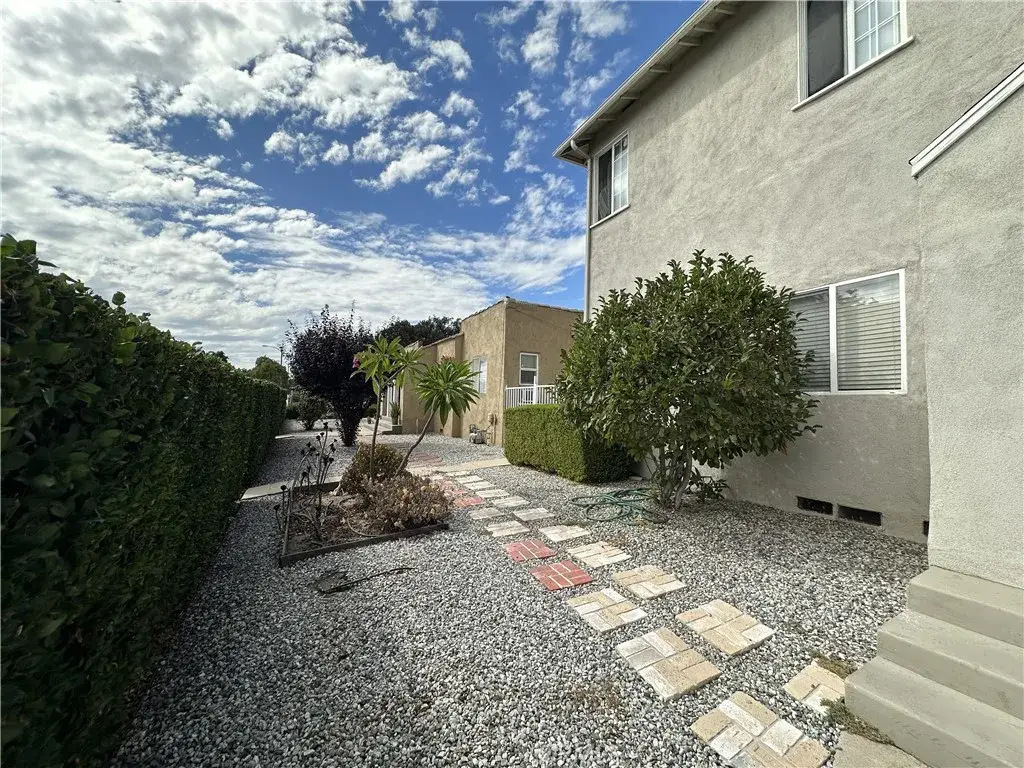 1111 Alhambra Rd, Alhambra, CA 91801 - Image #1