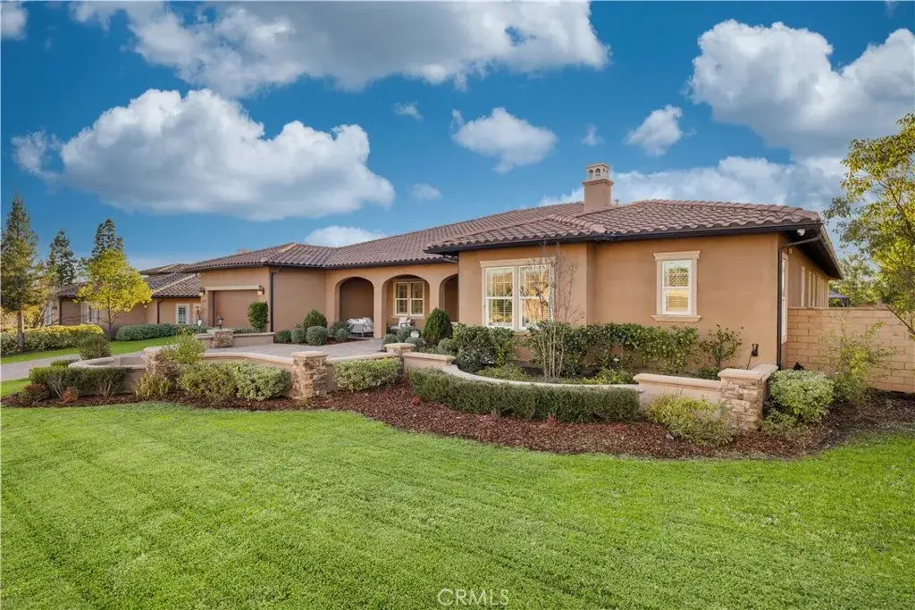 267 N Baldy Vista, Glendora, CA 91741 - Image #1