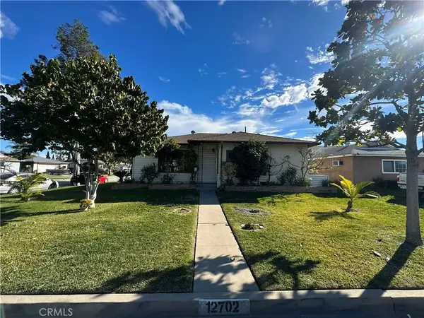 12702 Benfield, Norwalk, CA 90650
