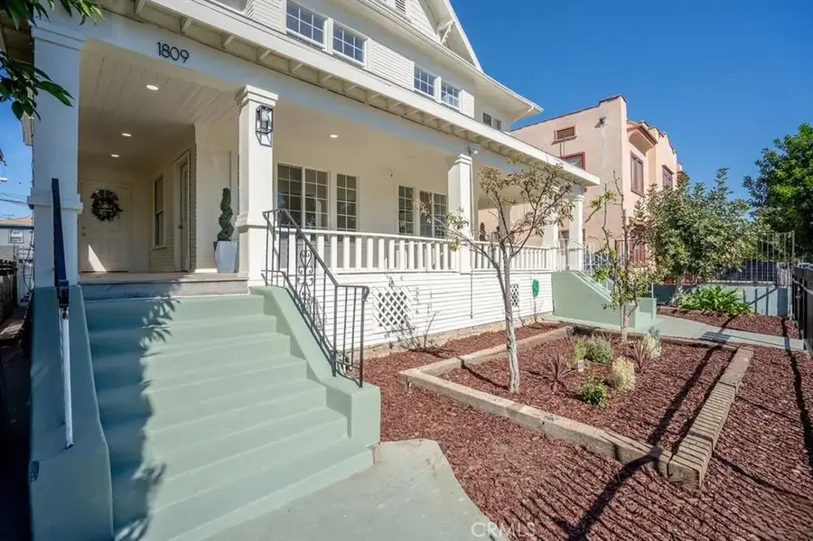 1807 S Bonnie Brae Street, Los Angeles, CA 90006 - #2