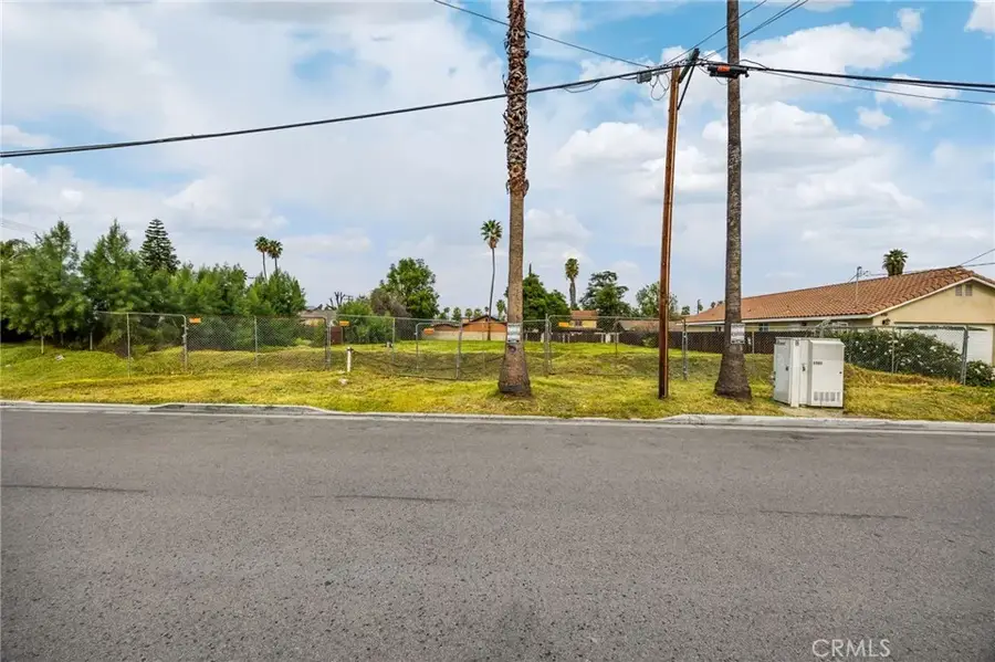 1871 10th, Riverside, CA 92507 - #3