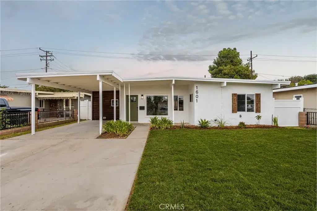 1601 W 163rd, Compton, CA 90220 - #1