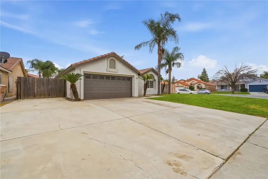 5201 Sierra Caves Avenue, Bakersfield, CA 93313 - #2