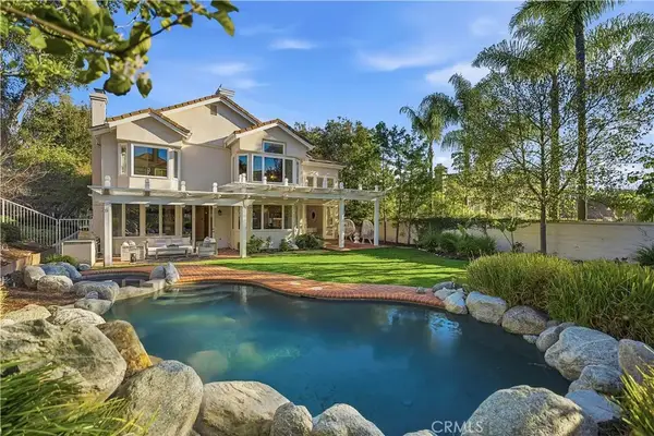 19 Easthill, Trabuco Canyon, CA 92679