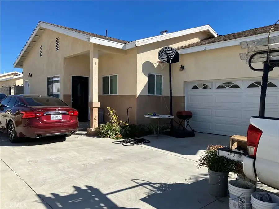17548 Court Street, Fontana, CA 92336 - #3