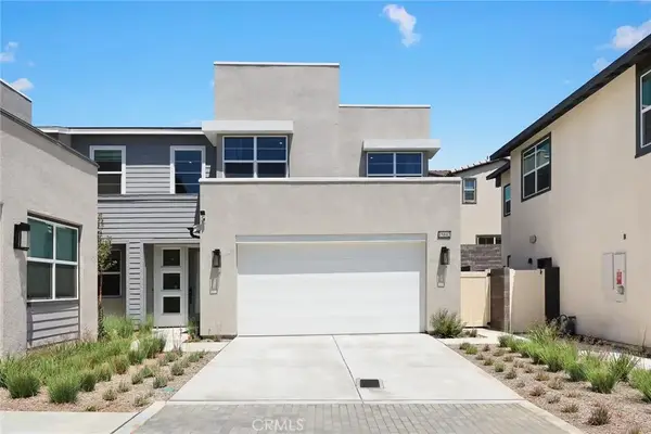 15842 Caterpillar Drive, Fontana, CA 92336