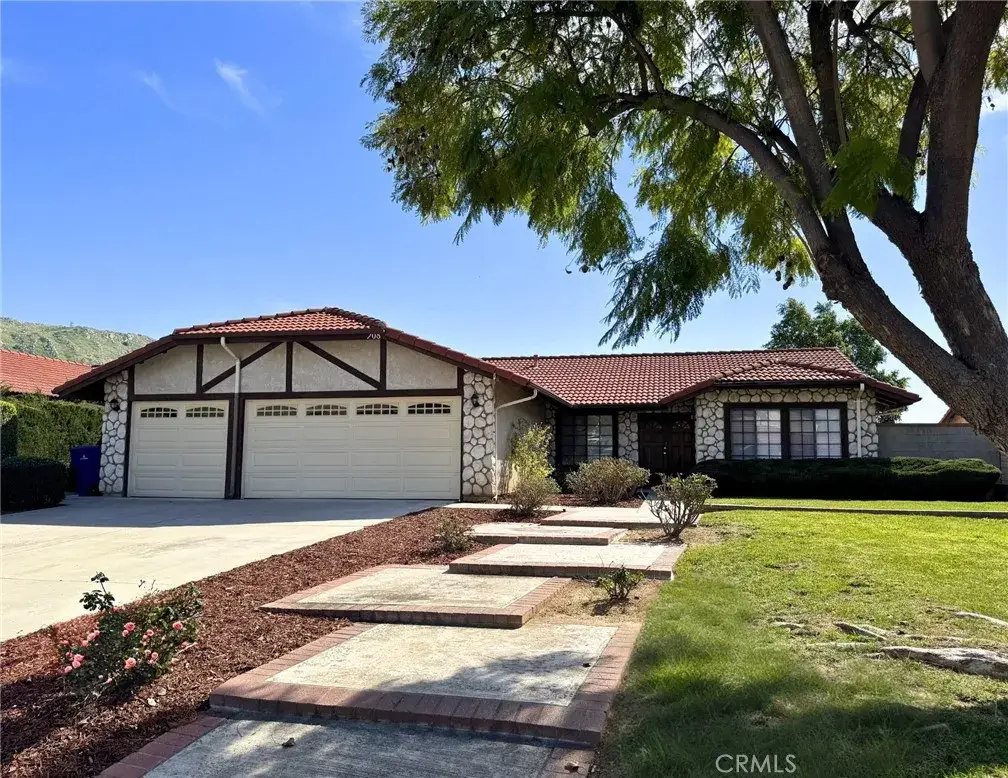 208 Deborah Court, Riverside, CA 92507 - #1