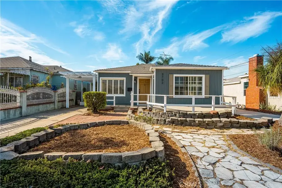 3702 Grand Avenue, Huntington Park, CA 90255 - #2