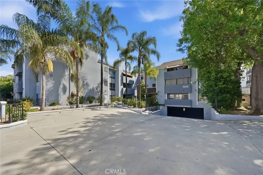 7640 Oso #318, Winnetka, CA 91306 - #2