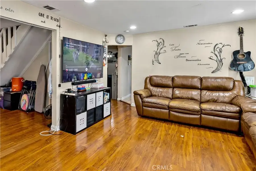 5054 Novgorod Street, Los Angeles, CA 90032 - #2