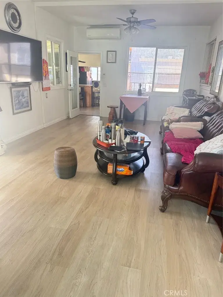 122 E Park, Ontario, CA 91761 - #3