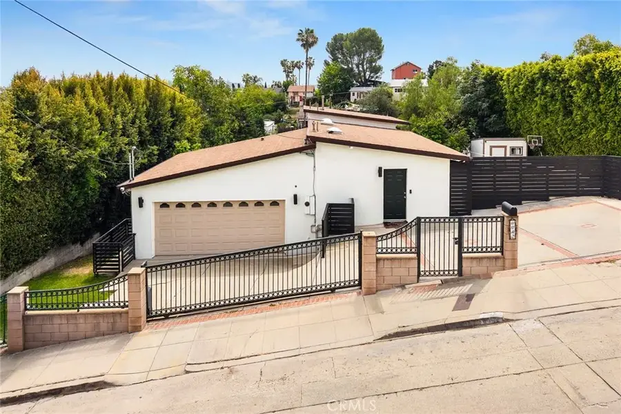 6042 Delphi Street, Los Angeles, CA 90042 - #2