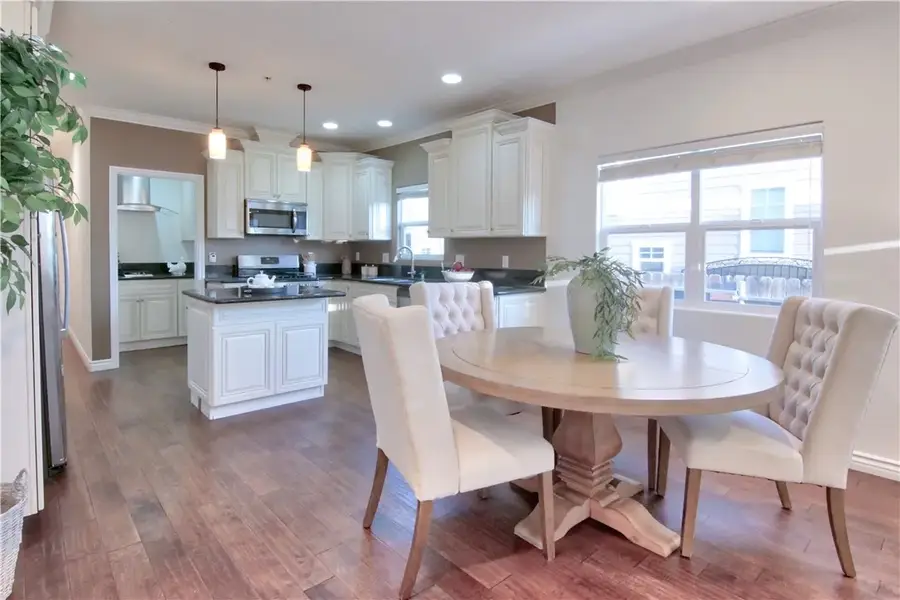 320 S Fremont Avenue, Alhambra, CA 91801 - #2