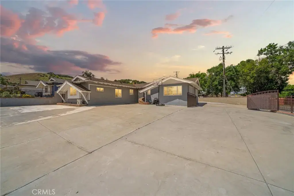 1105 Ameluxen, Hacienda Heights, CA 91745 - #1