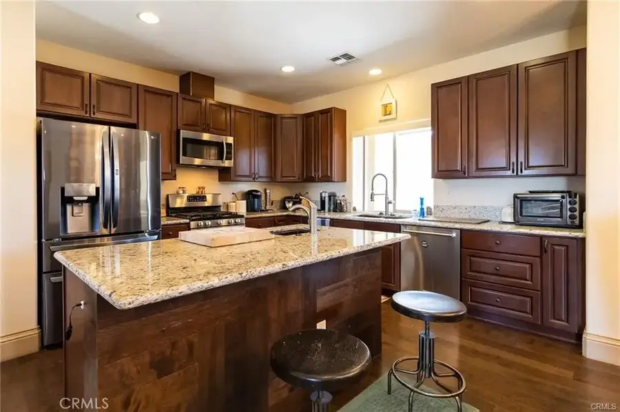 8212 Emerson, Yucca Valley, CA 92284 - #2