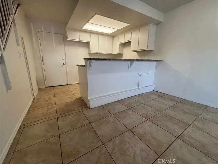 16595 Upland #E, Fontana, CA 92335 - #3
