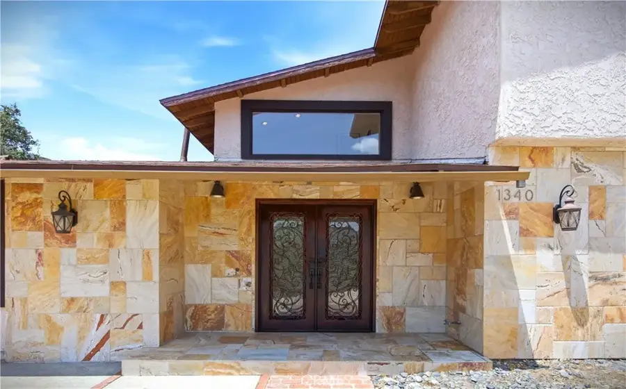 1340 Hillside, Glendale, CA 91208 - #2