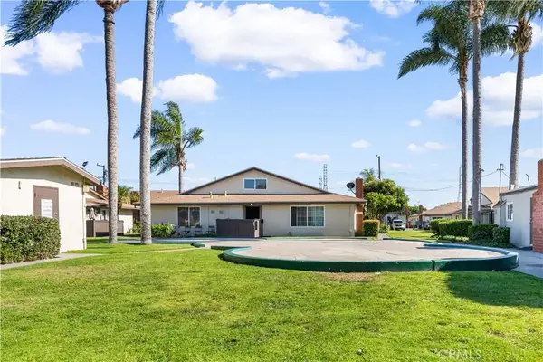 9166 Cerritos Avenue #48, Anaheim, CA 92804