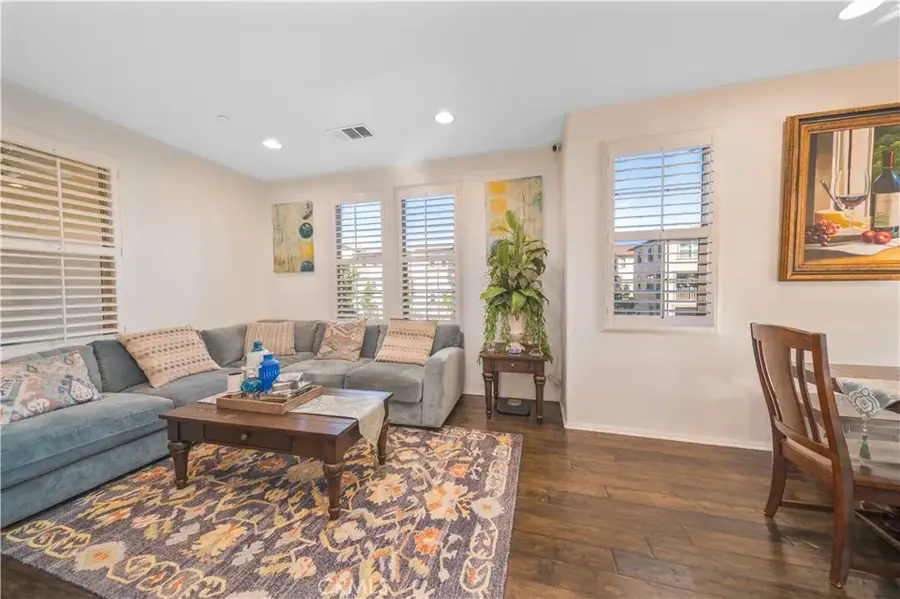 908 N Bouquet Court #F, Azusa, CA 91702 - #3