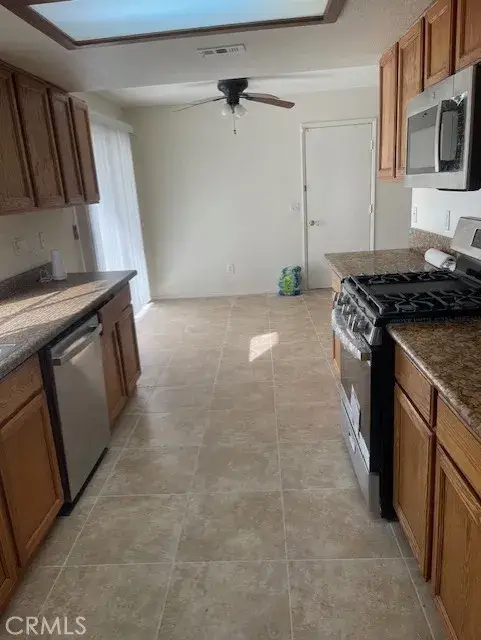 14690 Tonikan, Apple Valley, CA 92307 - #2