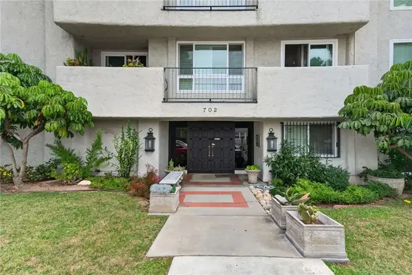 702 Park Avenue #210, South Pasadena, CA 91030