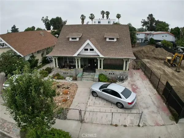 1229 W 37th Drive, Los Angeles, CA 90007