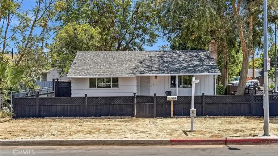 7500 Vassar, Canoga Park, CA 91303 - #2