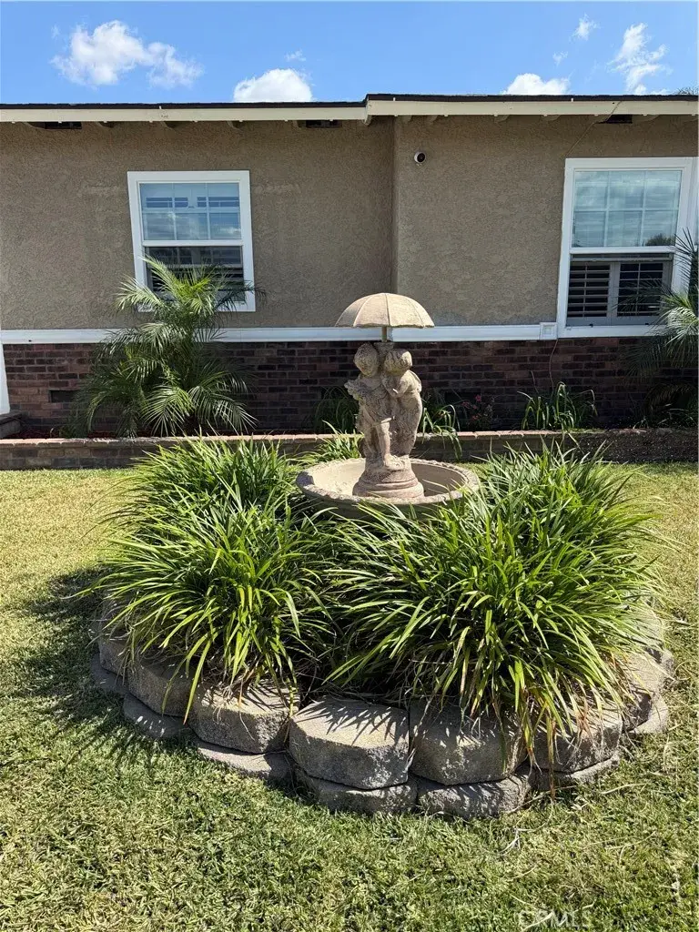 921 Hollowell, Ontario, CA 91762 - #2