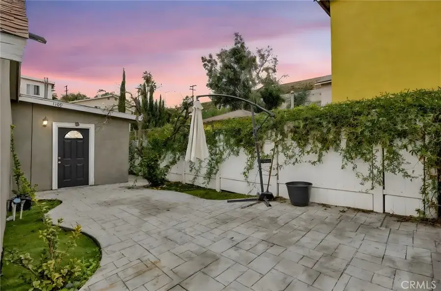 1109 S Dacotah, Los Angeles, CA 90023 - #2