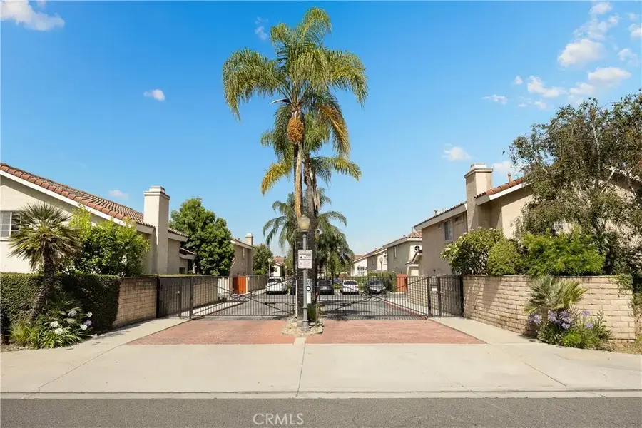 1322 Meadow Ln, Duarte, CA 91010 - #3