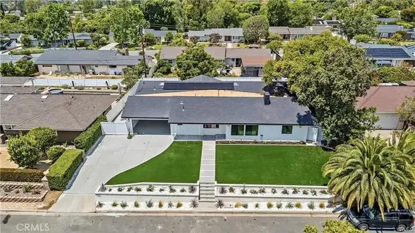 12621 Singing Wood Drive, Santa Ana, CA 92705