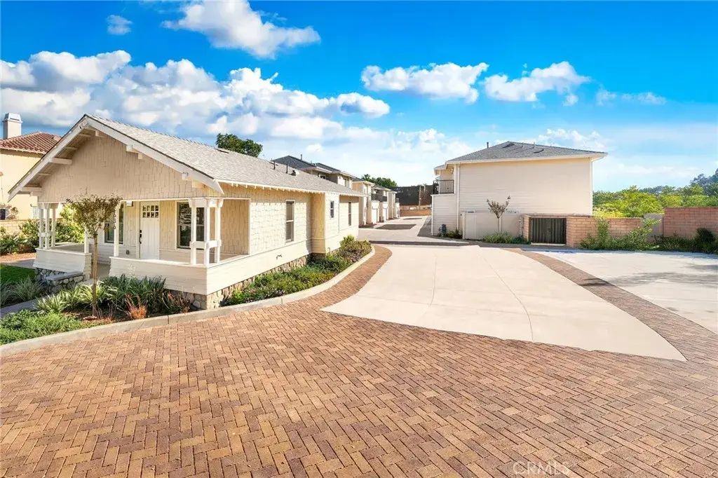 652 W Grand Avenue, Pomona, CA 91766 - #1