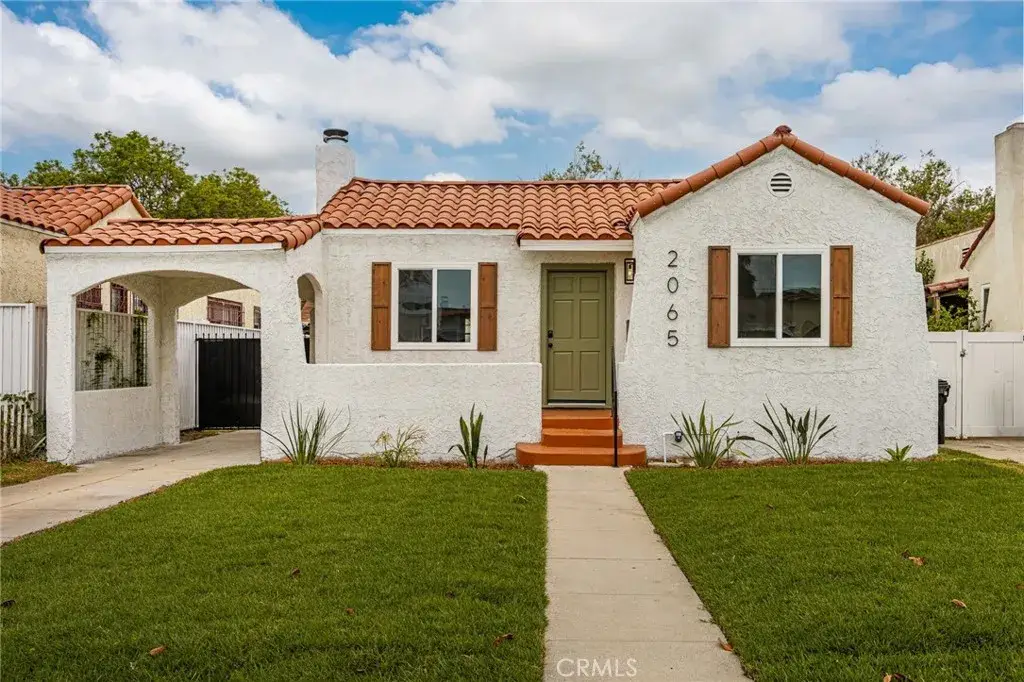 2065 W 65th, Los Angeles, CA 90047 - #1