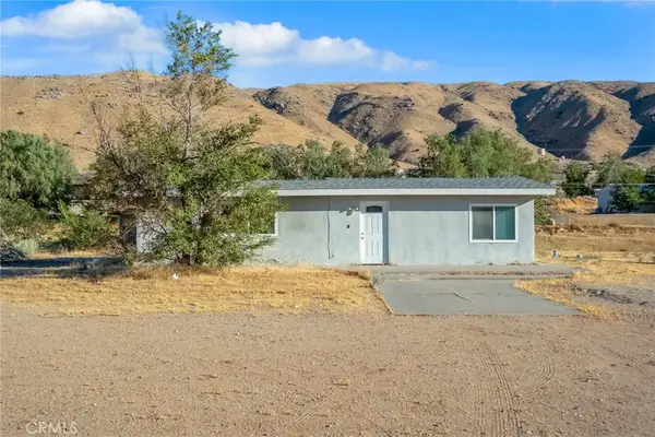 9376 Flora Vista, Apple Valley, CA 92308
