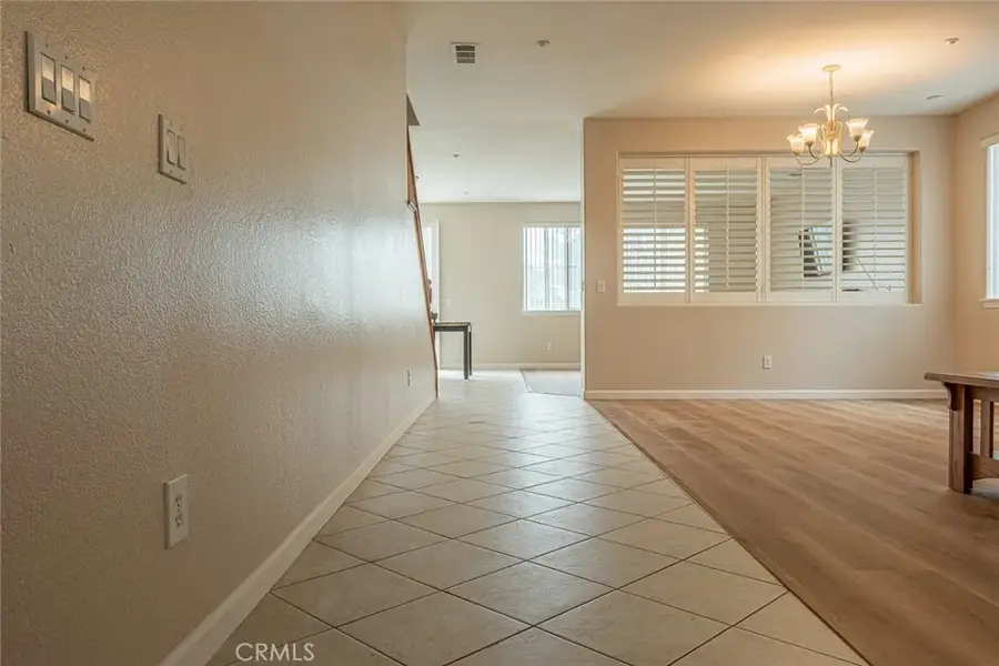 16386 Los Coyotes, Fontana, CA 92336 - #2