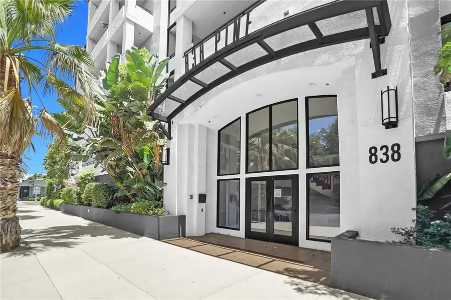 838 Pine Avenue #408, Long Beach, CA 90813 - #2