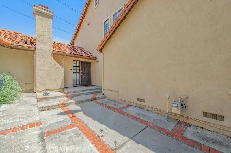 6011 E Montefino, Anaheim, CA 92807 - #3