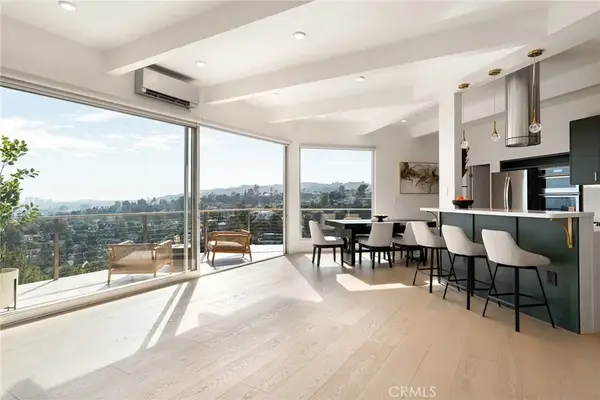 5675 Spreading Oak Dr, Los Angeles, CA 90068