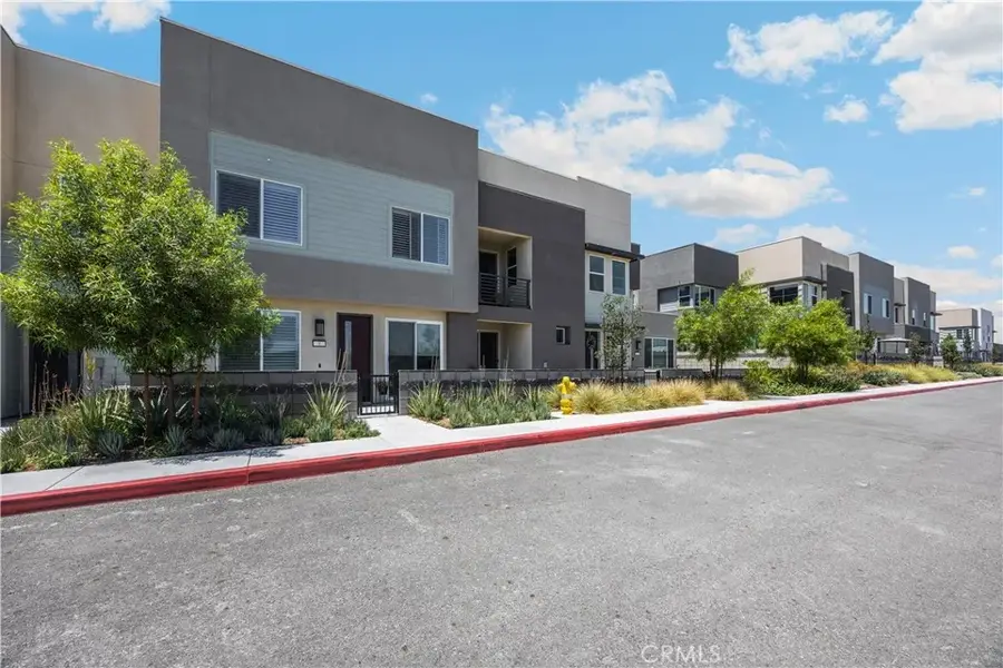 3681 E Jacobson Paseo #9, Ontario, CA 91761 - #2