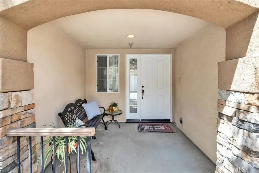 535 W D #L, Ontario, CA 91762 - #3