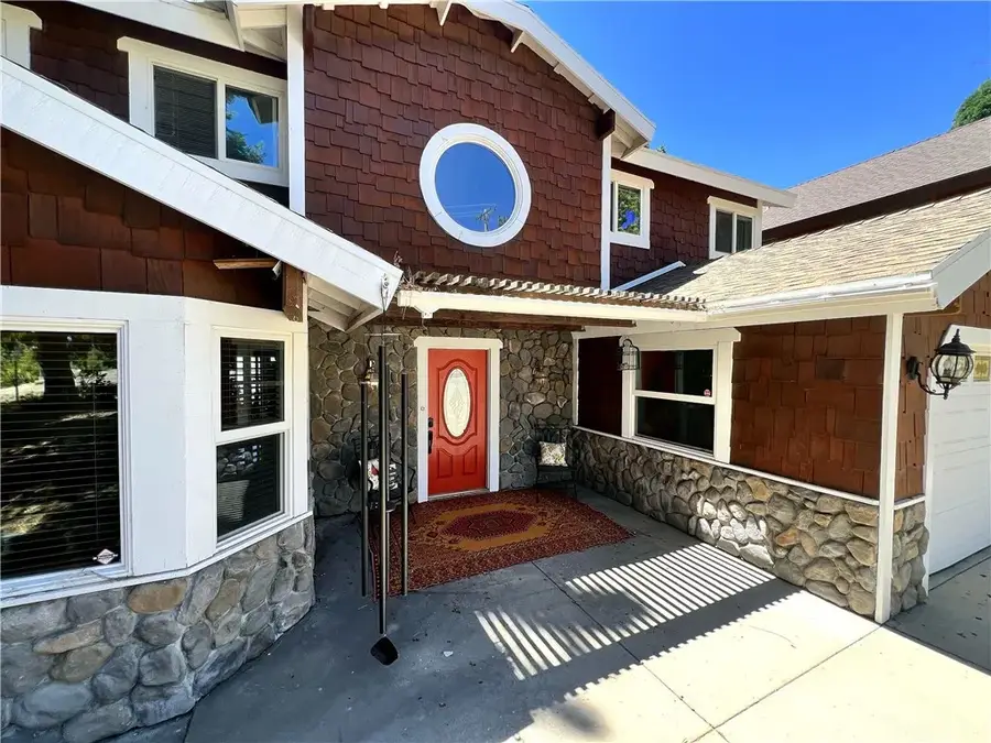 1834 Nob Hill, Running Springs, CA 92382 - #3