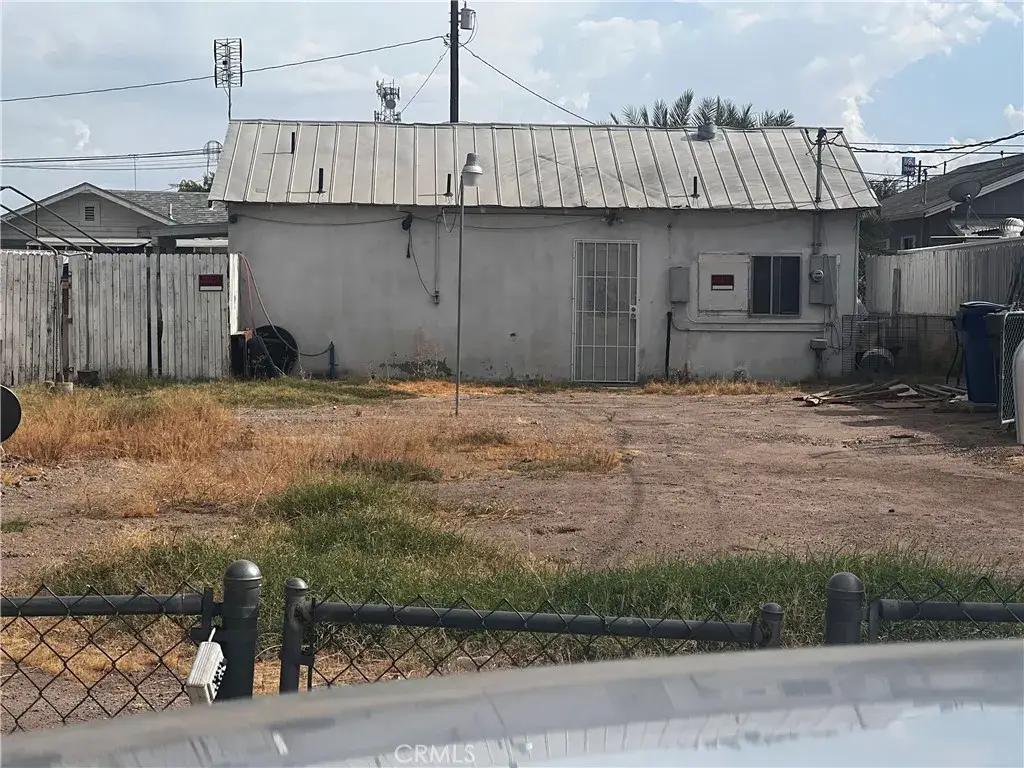 119 Walnut, Needles, CA 92363 - #1