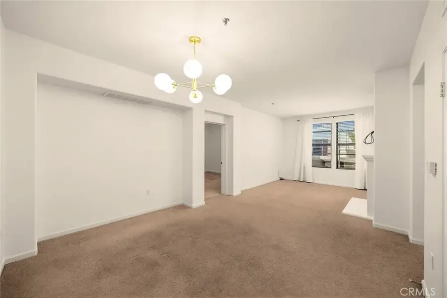 128 N Oak Knoll #206, Pasadena, CA 91101 - #2