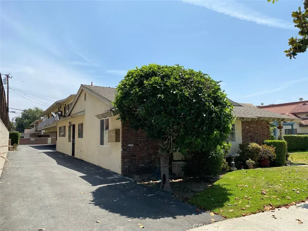320 N Stoneman Avenue, Alhambra, CA 91801 - #1