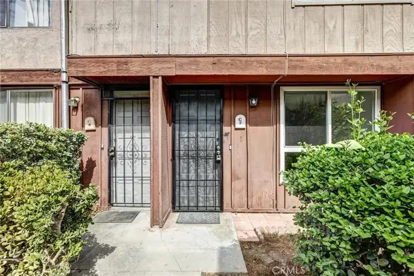 7300 Lennox Avenue #C7, Van Nuys, CA 91405