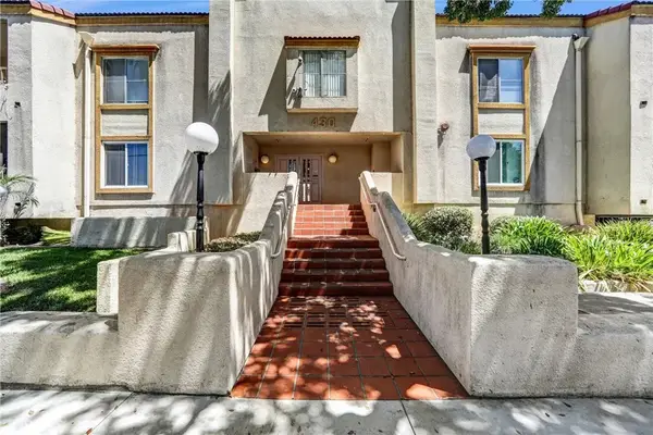 430 N Holliston #104, Pasadena, CA 91106