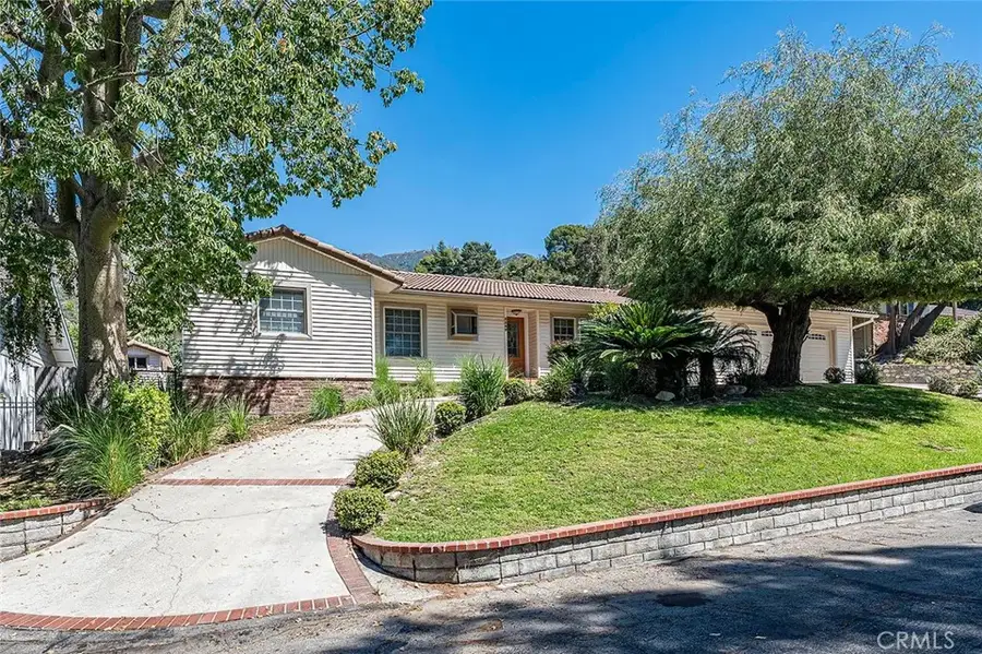 2349 Rockdell Street, La Crescenta, CA 91214 - #3