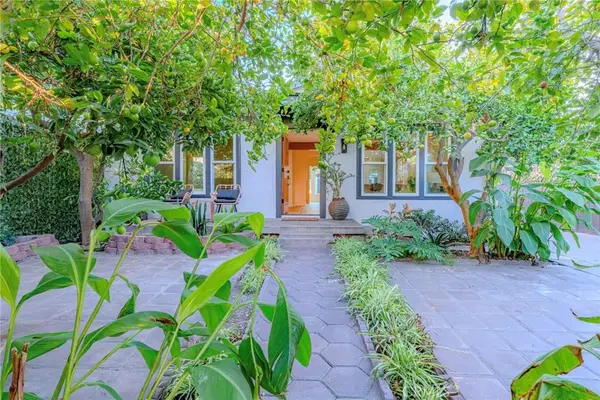 5462 Homeside, Los Angeles, CA 90016