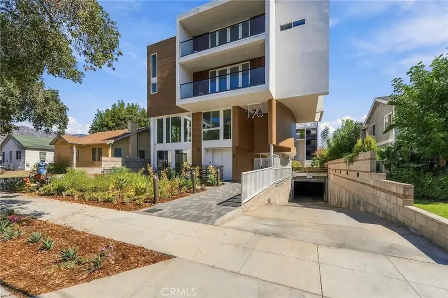176 N Catalina Ave #404, Pasadena, CA 91106 - #3